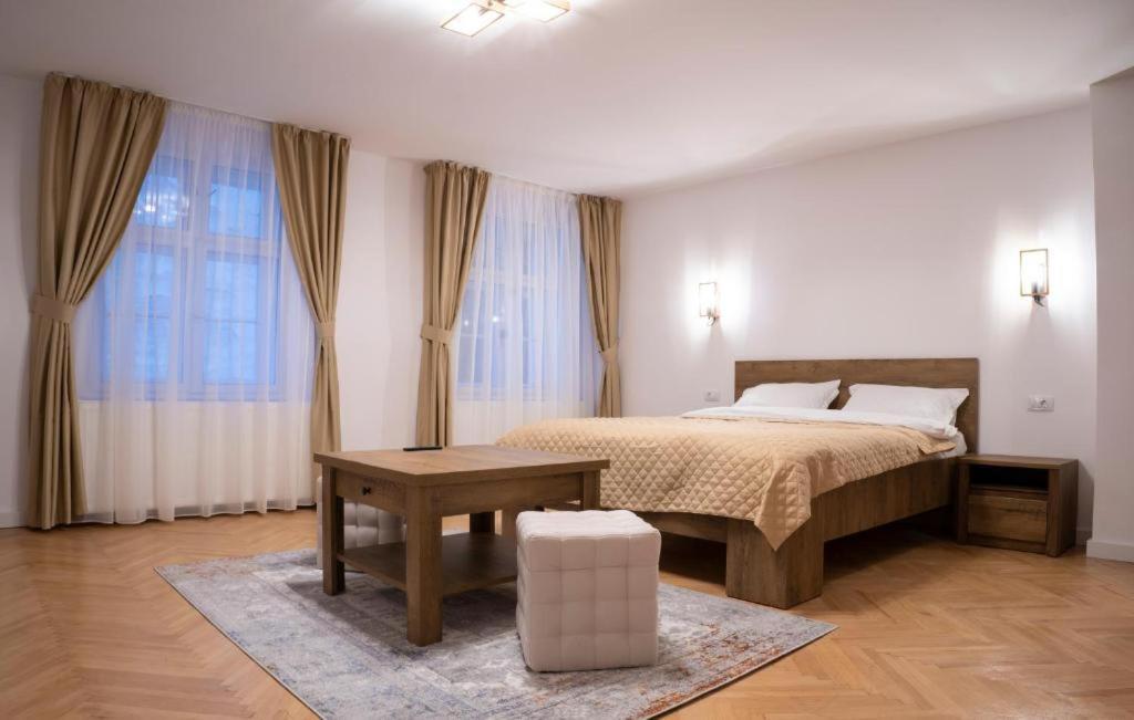 Coban Residence Apartments Braşov Exteriör bild